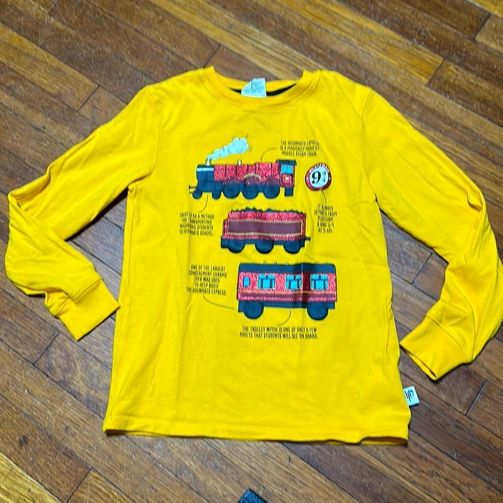 H&M x Harry Potter Hogwarts Express Tee, Sz 8-10 Yrs